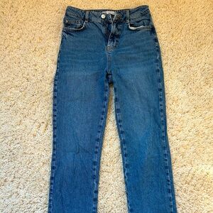 Zara jeans size 4 fringe bottom